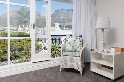 Cape Town Hollow Boutique Hotel image 5
